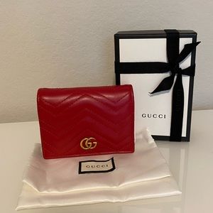 Gucci GG Marmont Card Case Wallet